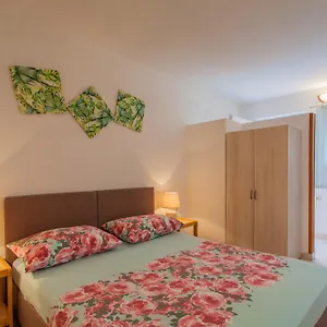 Muzic Gostinjska kuća